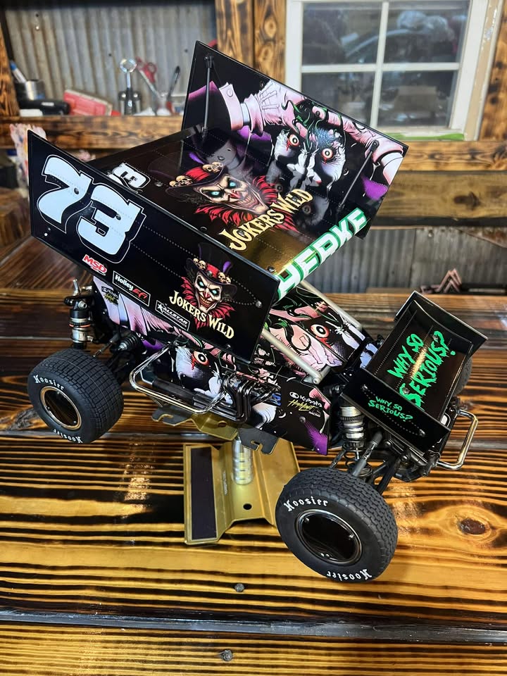 Gallery – Whipple's Kustom Wraps